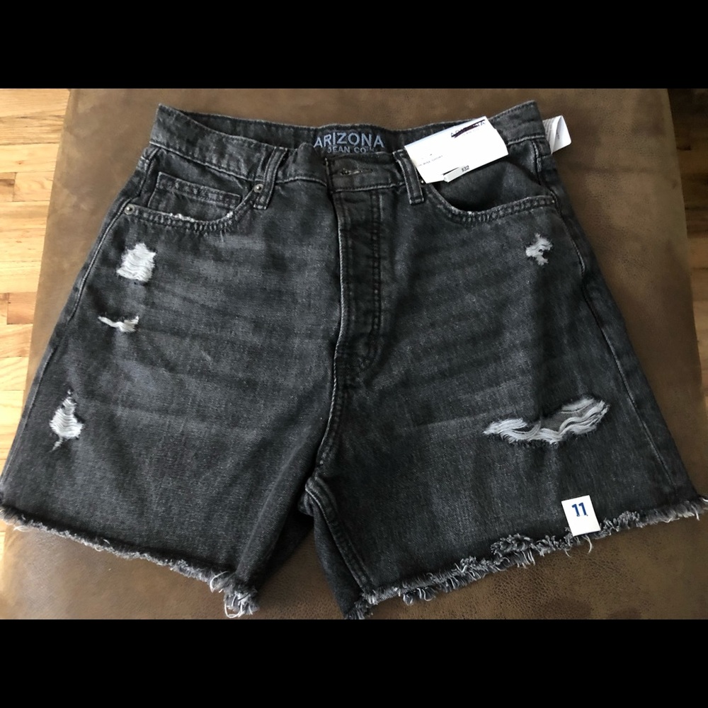 Black/grey hi-rise ripped jean shorts
